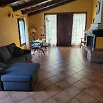 CHEZ BARNIE favoloso appartamento privato in villa a 800mt INGRESSO FIERA RIMINI * Rimini