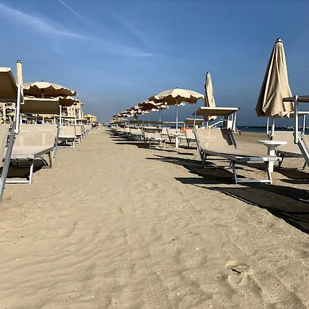 Chez Barnie Favoloso Privato In A 800mt Ingresso Fiera Rimini