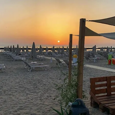 Апартаменты Chez Barnie Favoloso Privato In A 800mt Ingresso Fiera