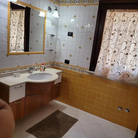 Chez Barnie Favoloso Privato In A 800mt Ingresso Fiera Апартаменты Римини